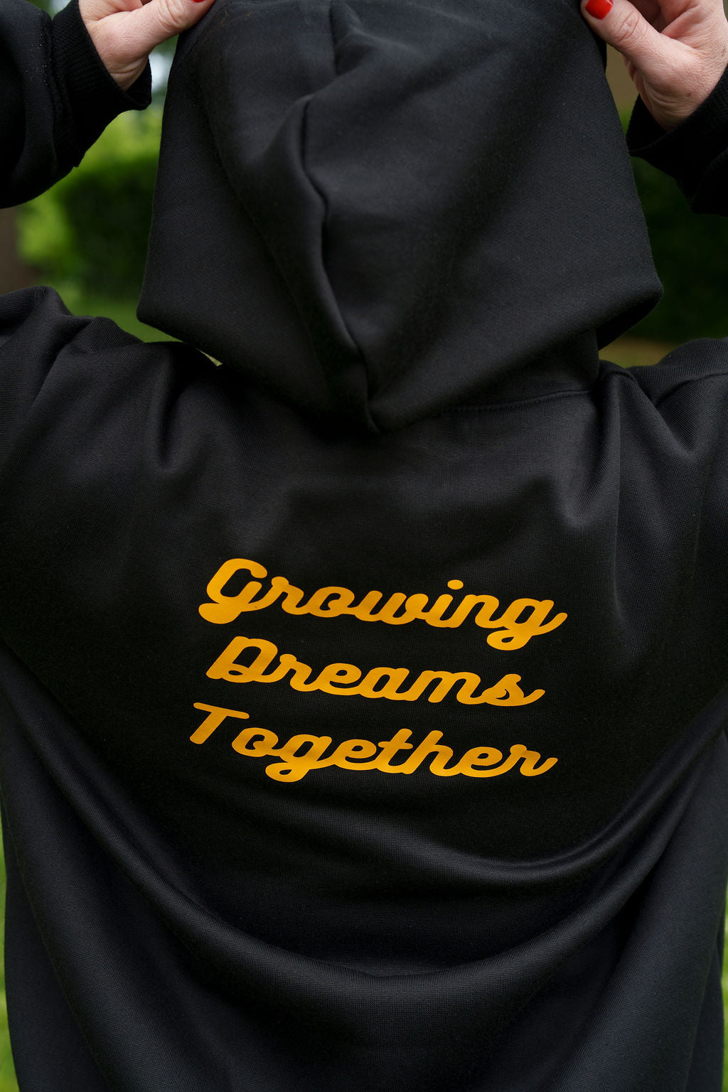 La familia Aloe - Growing dreams together (black)